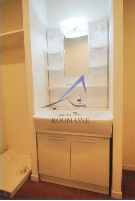 洗面設備　洗面台です。