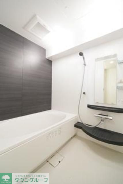 バス・シャワールーム　※写真は同タイプ住戸です。