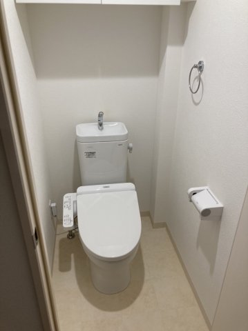 トイレ　清潔感のあるトイレです
