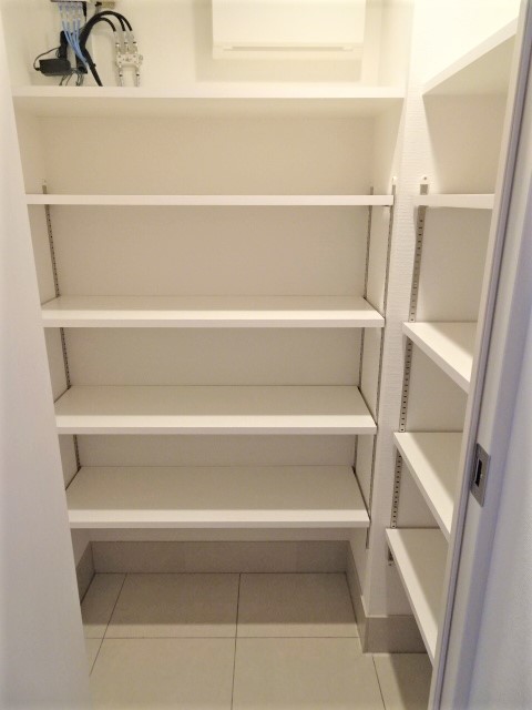 セキュリティ　広いシューズインクローゼット