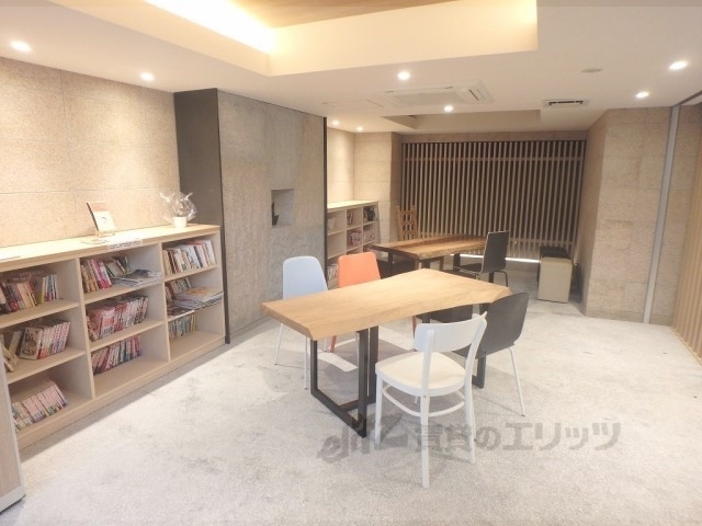 ロビー　ロビー