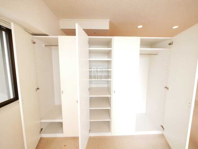 収納　朝日サテライト六本木のクローゼット