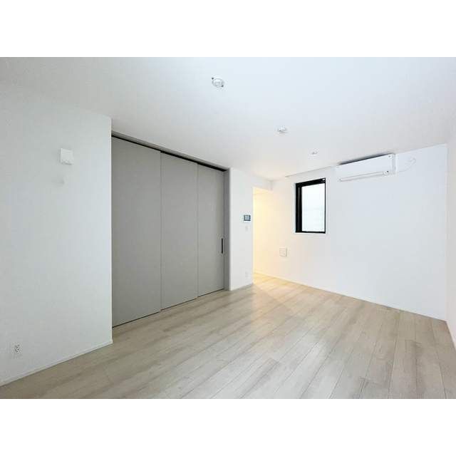 居室・リビング　ゆったり過ごせる居間です