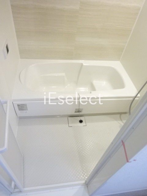 バス・シャワールーム　広々１坪バスでリラックス♪