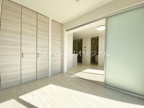 その他部屋・スペース　天井高を活かしたクローゼットのある居室☆空間を広々使えます☆