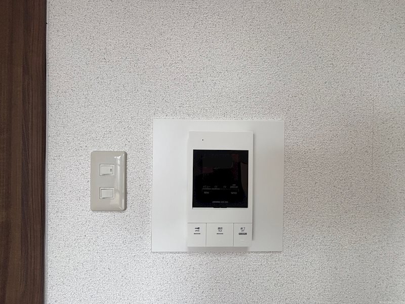 セキュリティ　※別部屋の写真となります。