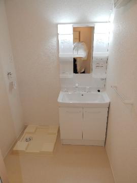 洗面設備　洗髪洗面化粧台