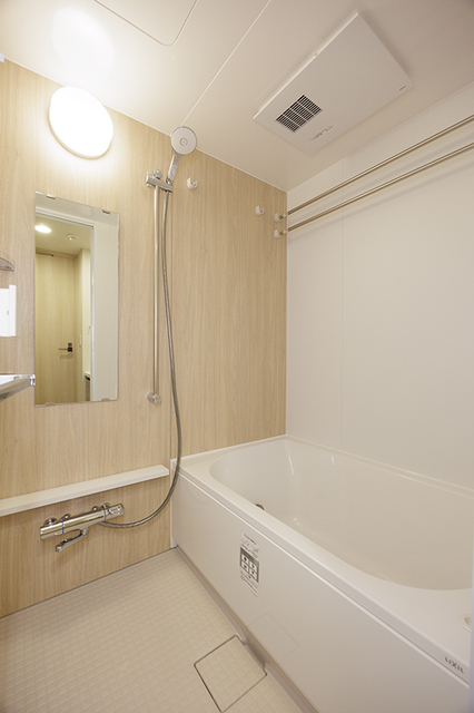 バス・シャワールーム　※写真は同タイプ住戸です。