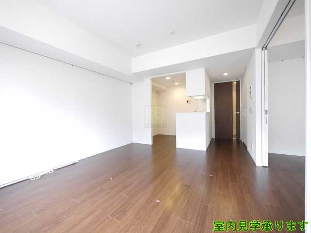 居室・リビング　ランテンヌ四谷