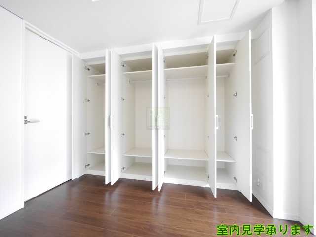 収納　ランテンヌ四谷