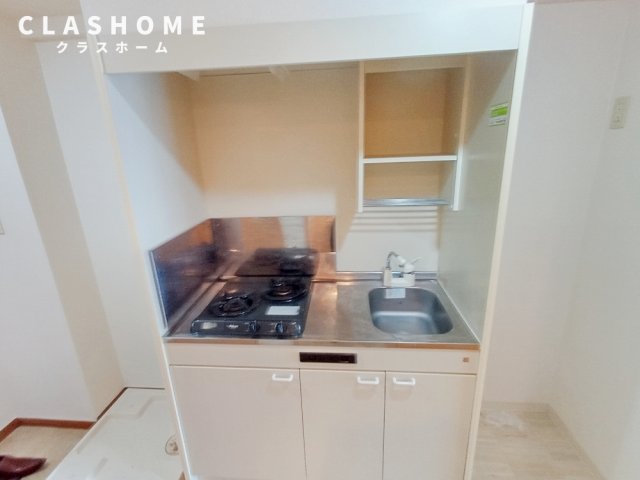 キッチン　同物件の別部屋になります。