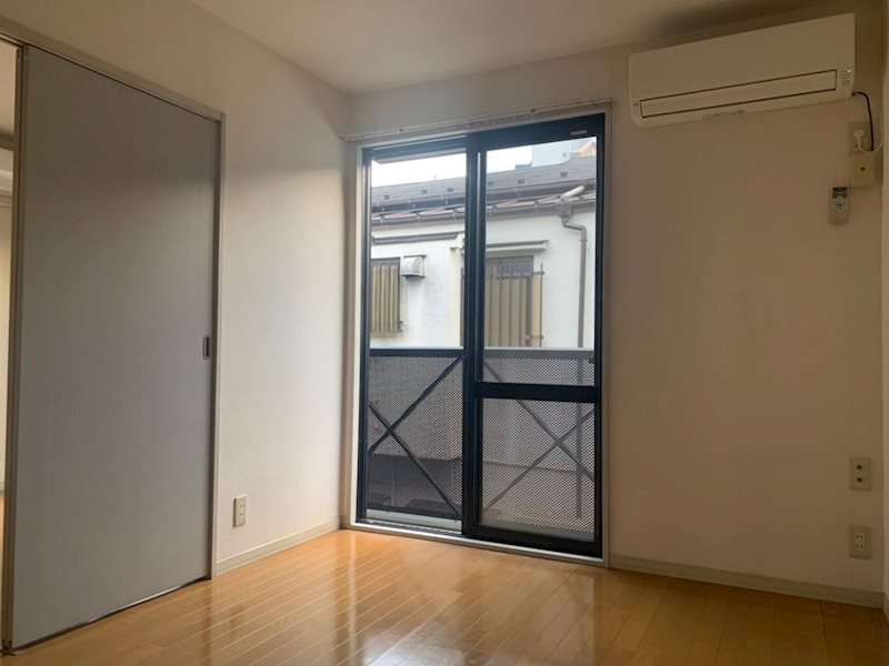 居室・リビング　別号室の参考写真です。