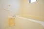 バス・シャワールーム　浴室（換気窓付）