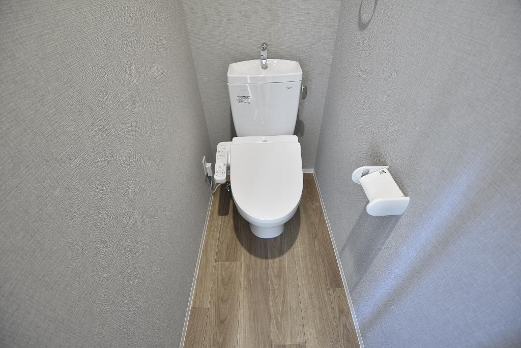 トイレ　シャワー付トイレ