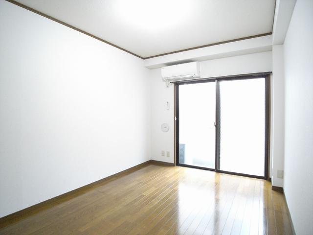 居室・リビング　居室