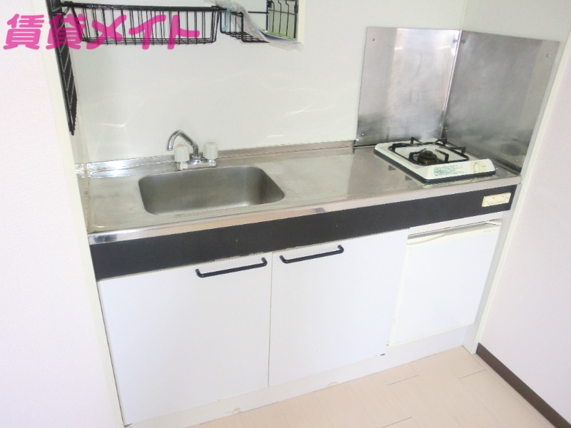 キッチン　同型参考写真