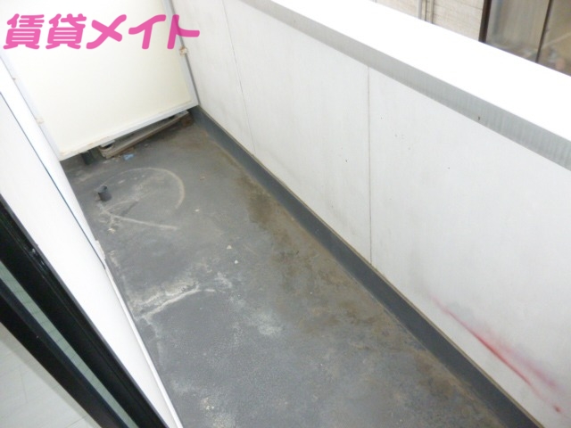 バルコニー　同型参考写真