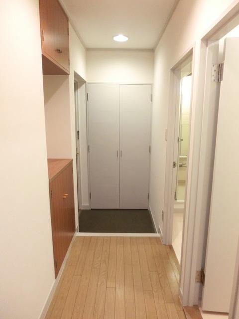 玄関　玄関ホール