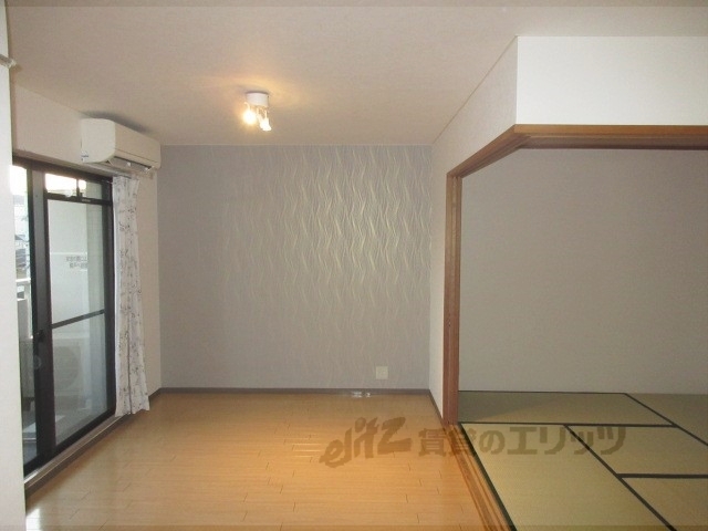 居室・リビング　居室