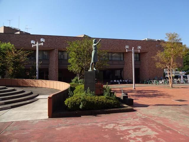 図書館　川崎市立麻生図書館（図書館）まで468m