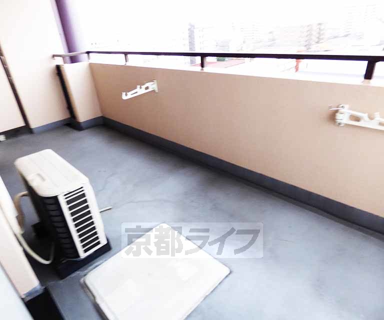 バルコニー　とても広いバルコニーです。