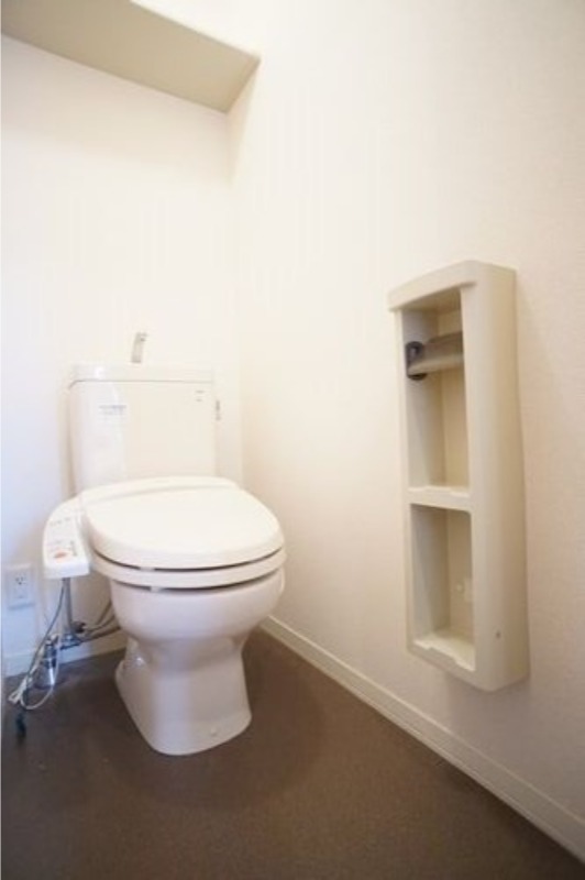 トイレ　図面と現状に相違がある場合には現状を優先