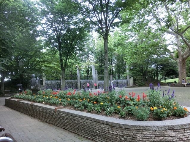 公園　蚕糸の森公園（公園）まで342m