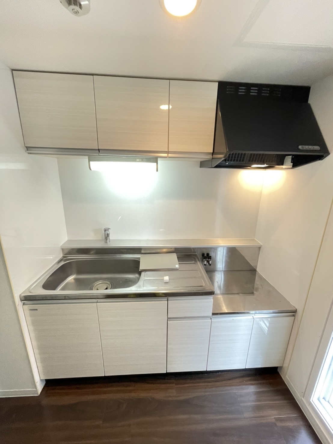 キッチン　※他号室のお写真です