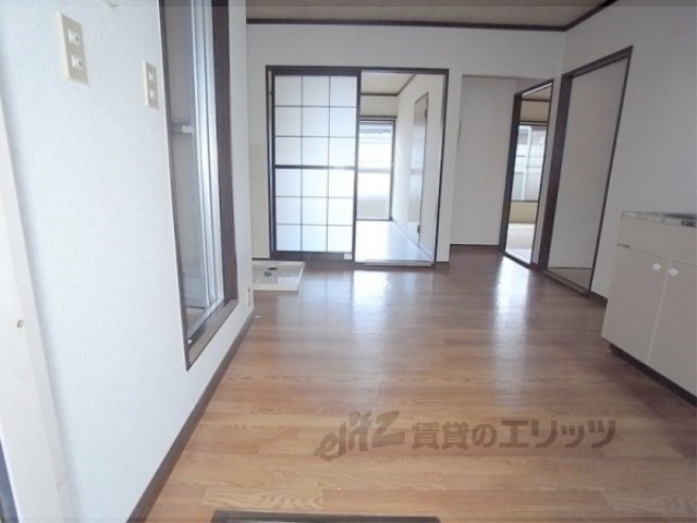 その他部屋・スペース　廊下