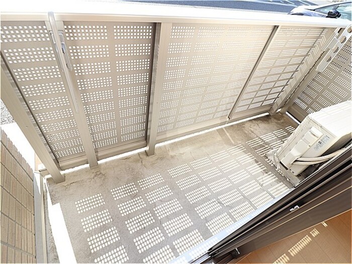 バルコニー　バルコニー