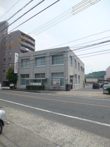 銀行　中国銀行津高支店（銀行）まで507m