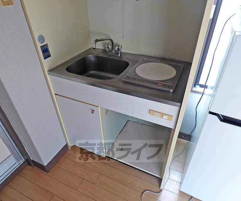 キッチン　キッチンです。