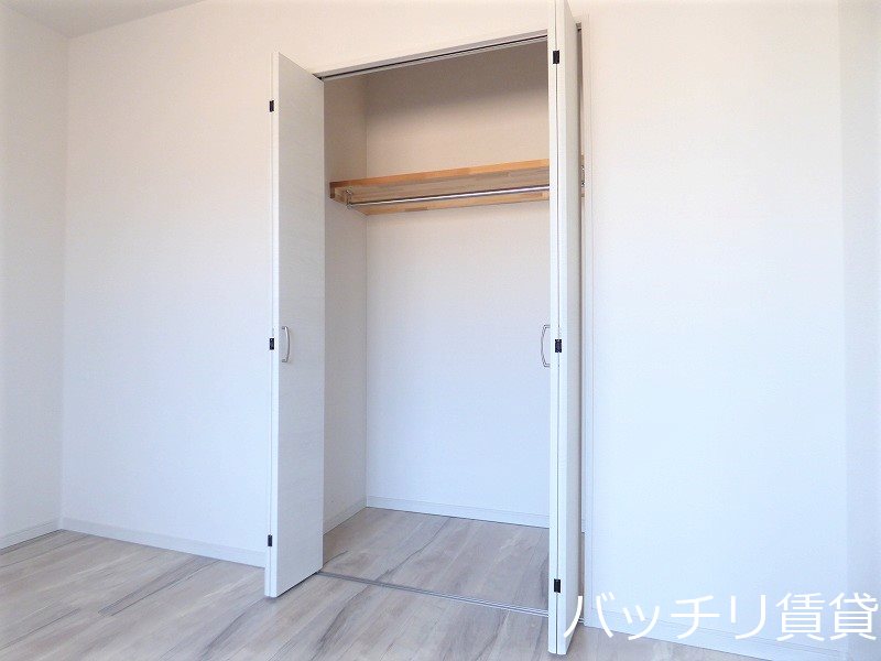 収納　同型タイプの為、現状を優先いたします。