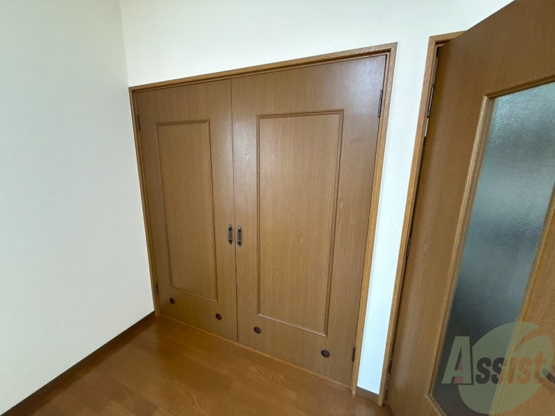 収納　収納箇所はクローゼットです。荷物などはこちらにどうぞ。