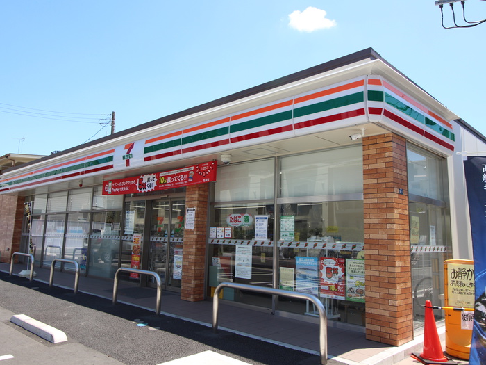 コンビニ　セブンイレブン横浜綱島東１丁目店（コンビニ）まで210m