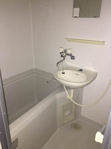 バス・シャワールーム　浴室