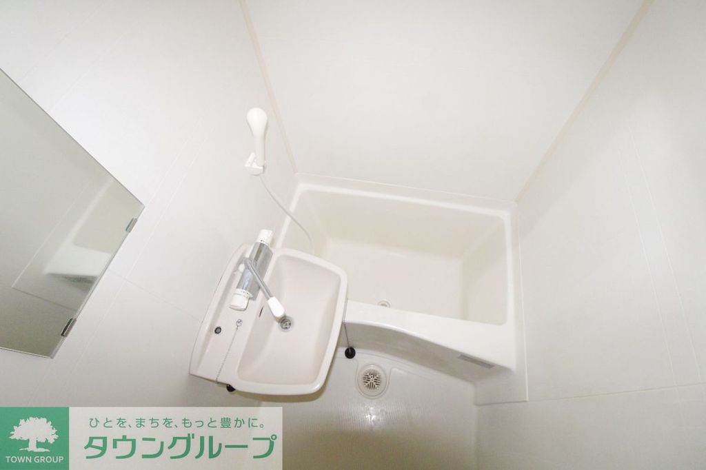 バス・シャワールーム　バス