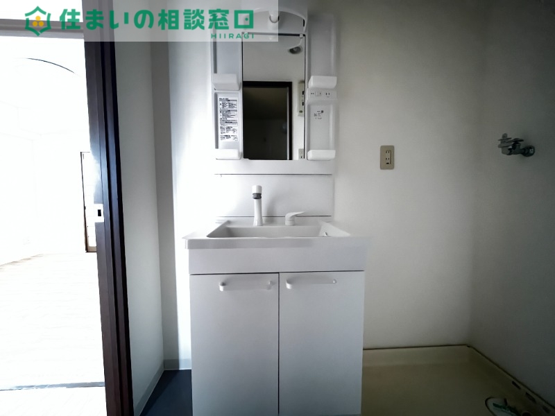 洗面設備　同型