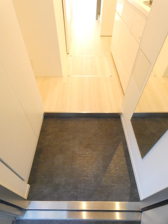 玄関　玄関※別部屋参考写真