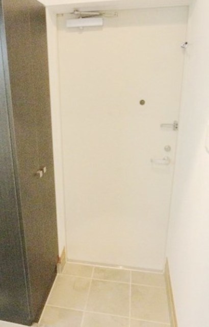 玄関　弊社は都内全域の物件をご紹介可能です！