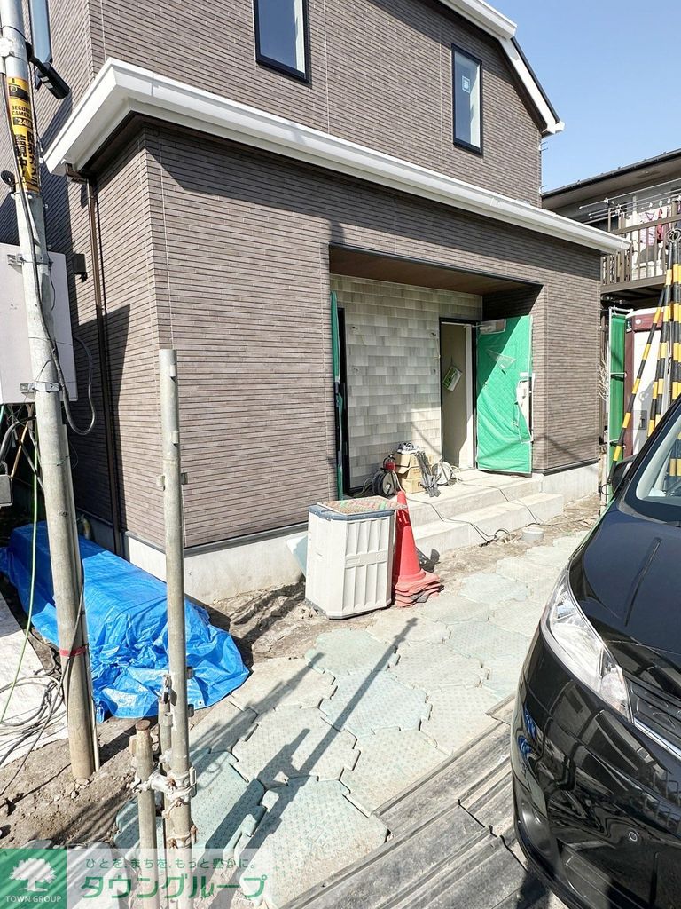 エントランス　バルコニー