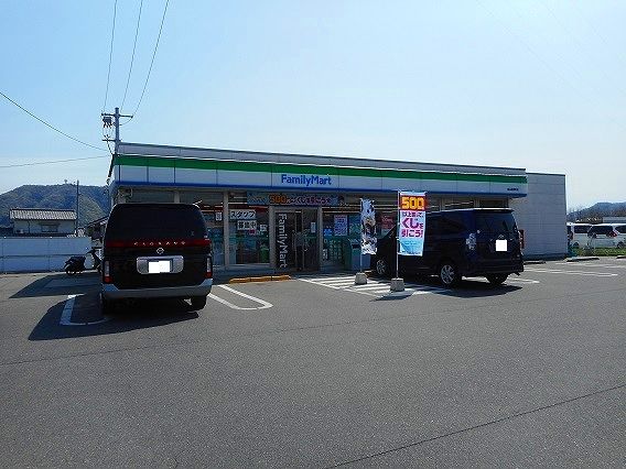 コンビニ　ファミリーマート福山駅家店（コンビニ）まで550m