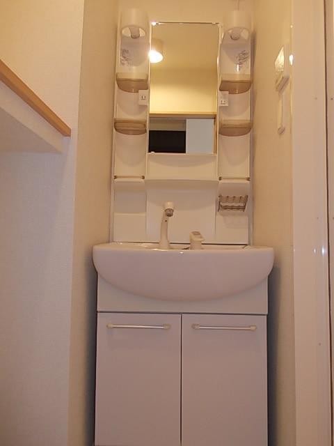 洗面設備　洗面化粧台