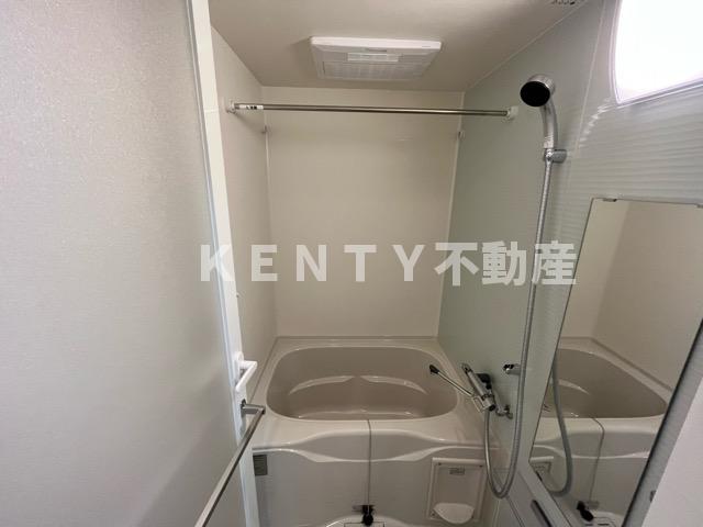 バス・シャワールーム　お風呂です