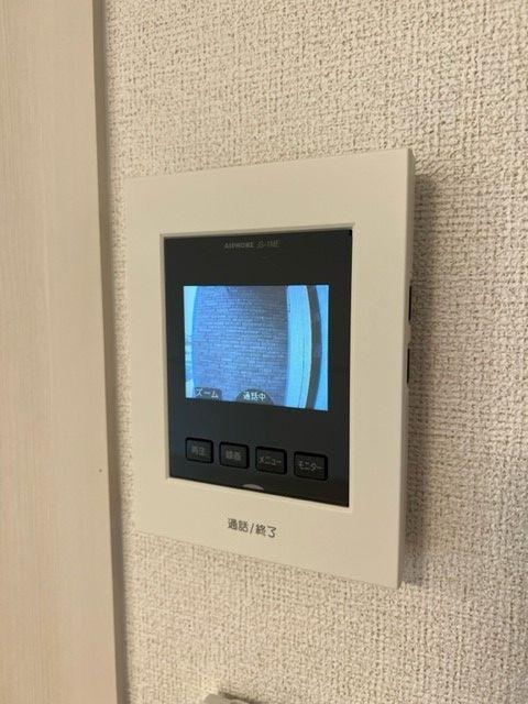 セキュリティ　モニター付きインターホン