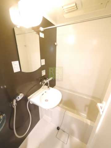 洗面設備　ルーブル新宿水道（参考画像）