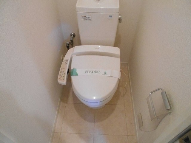 トイレ　別部屋参考画像