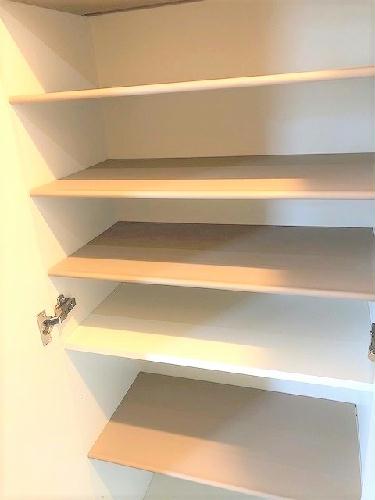 玄関　同タイプ代表写真となり設備仕様は一部異なる場合があります。