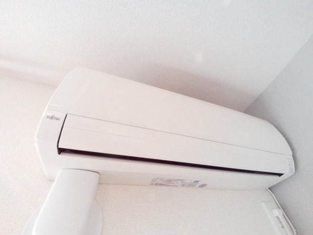 その他設備　LDKには設備でエアコンも完備