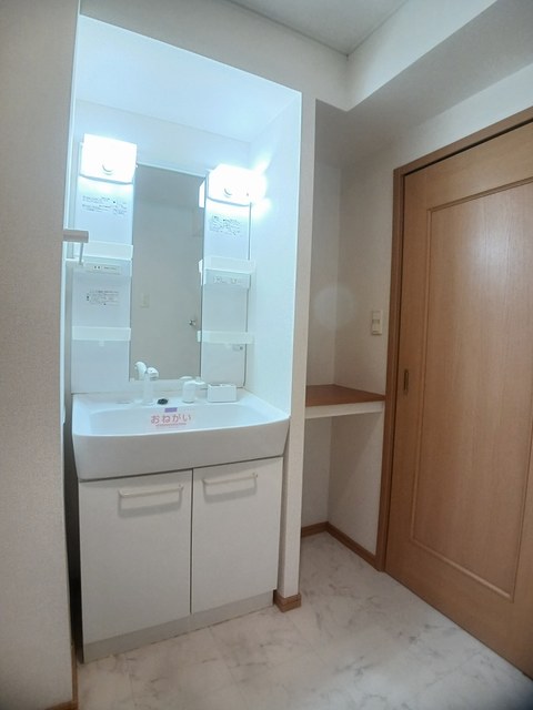 洗面設備　洗面所